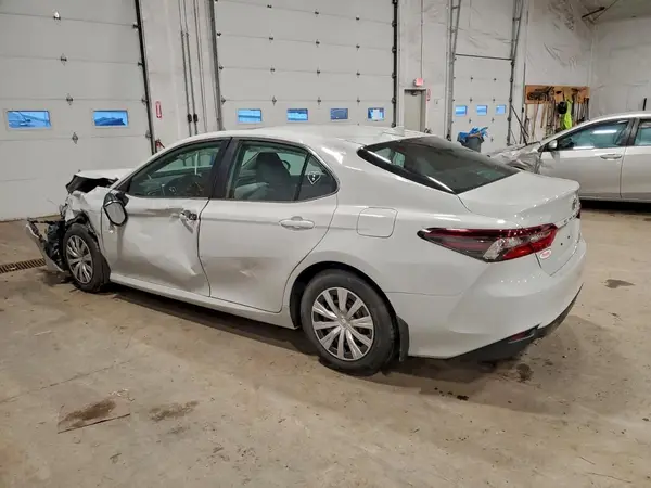 4T1H31AK8PU046187 2023 TOYOTA CAMRY - Image 2