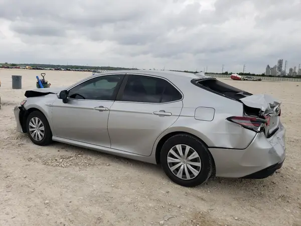 4T1H31AK9MU546676 2021 TOYOTA CAMRY - Image 2