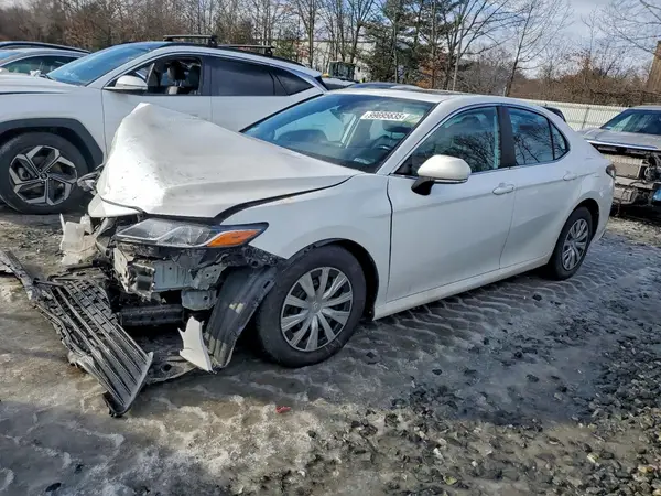 4T1H31AK9NU582885 2022 TOYOTA CAMRY - Image 1