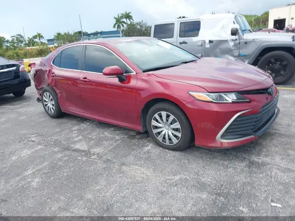 4T1H31AKXNU590462 2022 TOYOTA CAMRY - Image 1