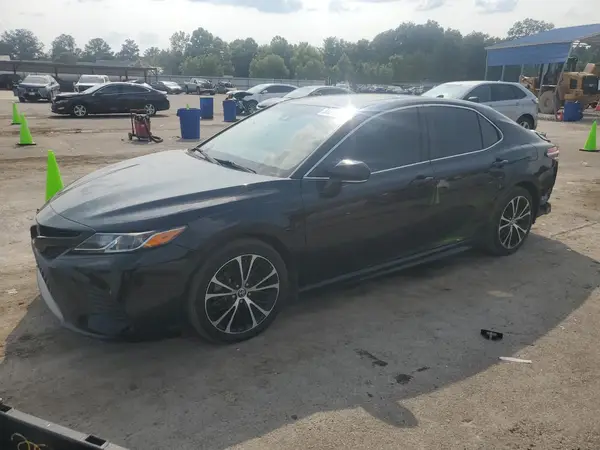4T1J11AK0LU945949 2020 TOYOTA CAMRY - Image 1