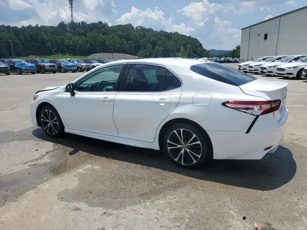 4T1J11AK1LU362645 2020 TOYOTA CAMRY - Image 2
