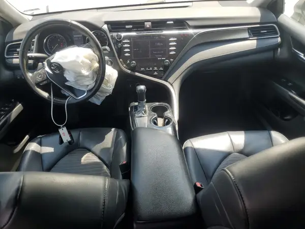 4T1J11AK1LU362645 2020 TOYOTA CAMRY - Image 8