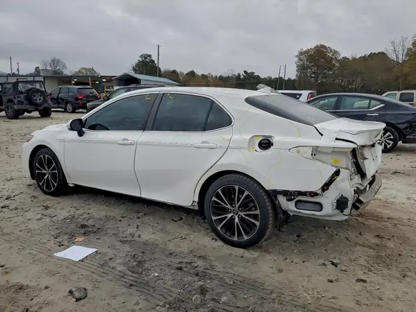 4T1J11AK1LU924348 2020 TOYOTA CAMRY - Image 2