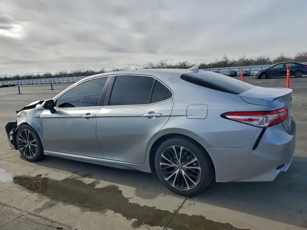 4T1J11AK3LU907258 2020 TOYOTA CAMRY - Image 2
