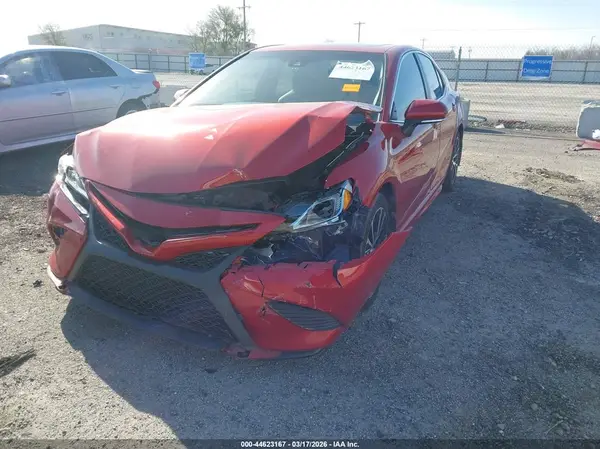 4T1J11AK5LU344472 2020 TOYOTA CAMRY - Image 2