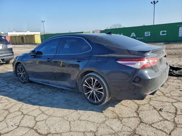 4T1J11AK5LU393297 2020 TOYOTA CAMRY - Image 2