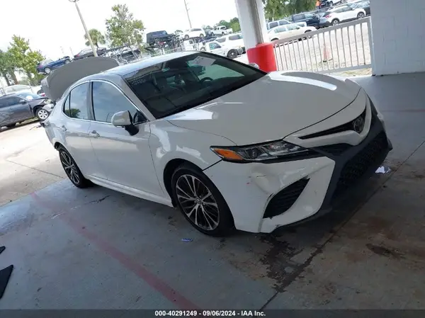 4T1J11AK5LU859343 2020 TOYOTA CAMRY - Image 1