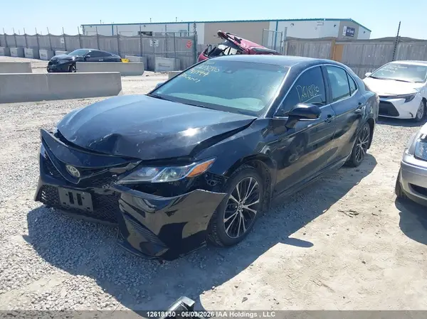 4T1J11AK5LU941444 2020 TOYOTA CAMRY - Image 2