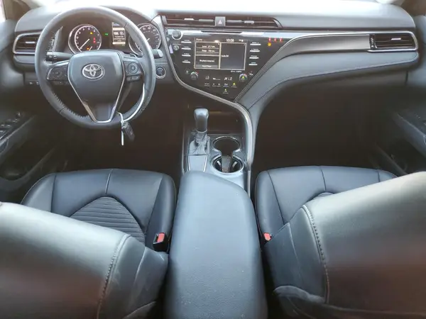 4T1J11AK6LU857584 2020 TOYOTA CAMRY - Image 8