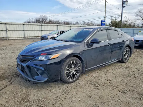 4T1J11AK6LU879861 2020 TOYOTA CAMRY - Image 1