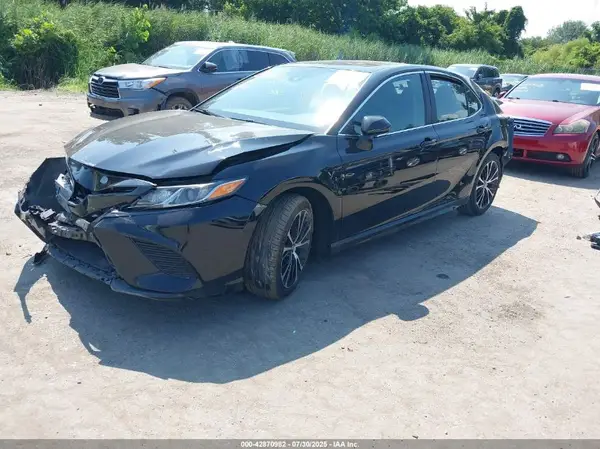 4T1J11AK7LU884017 2020 TOYOTA CAMRY - Image 2