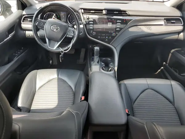 4T1J11AK8LU920958 2020 TOYOTA CAMRY - Image 8