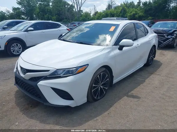 4T1J11BK3LU014957 2020 TOYOTA CAMRY - Image 2