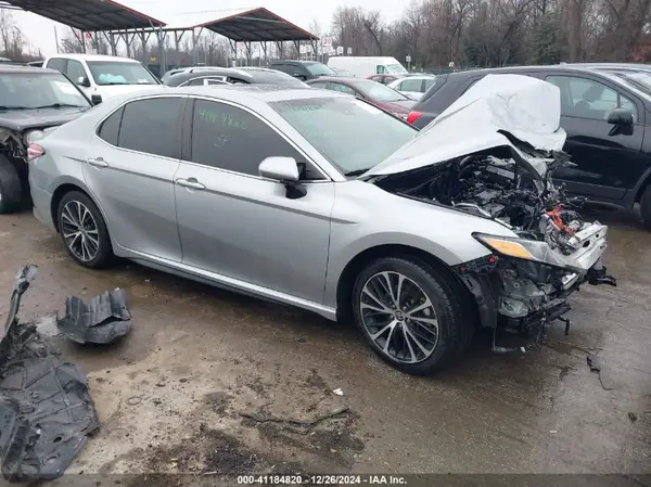 4T1J11BK6LU014872 2020 TOYOTA CAMRY - Image 1