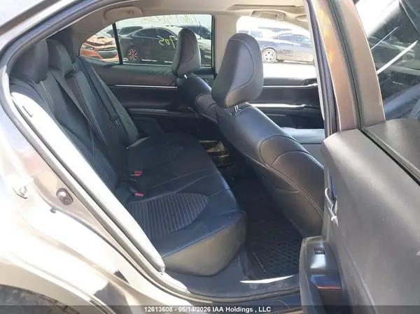 4T1J11BK7LU004349 2020 TOYOTA CAMRY - Image 8