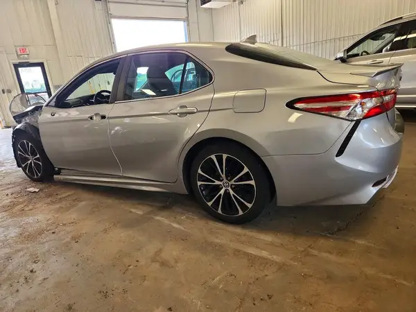 4T1J11BK7LU004545 2020 TOYOTA CAMRY - Image 2