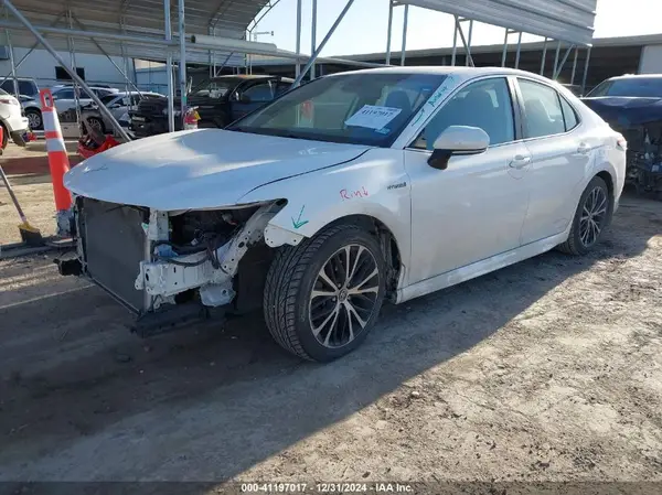 4T1J31AK0LU533783 2020 TOYOTA CAMRY - Image 2