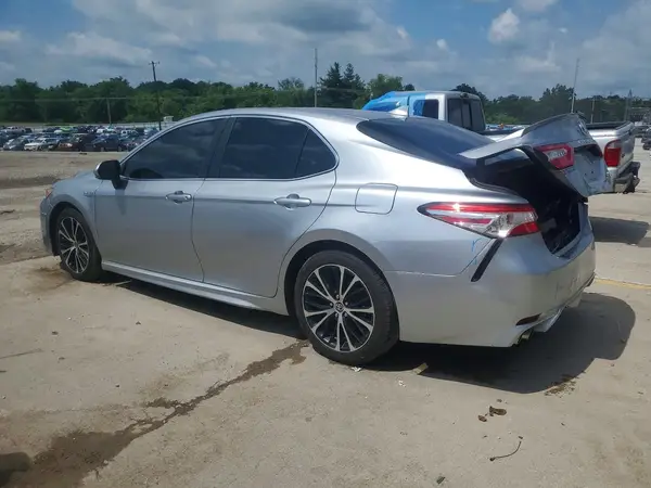 4T1J31AK0LU542175 2020 TOYOTA CAMRY - Image 2