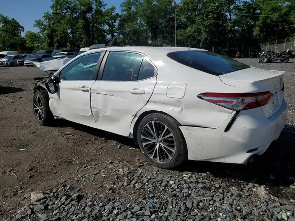 4T1J31AK2LU521294 2020 TOYOTA CAMRY - Image 2