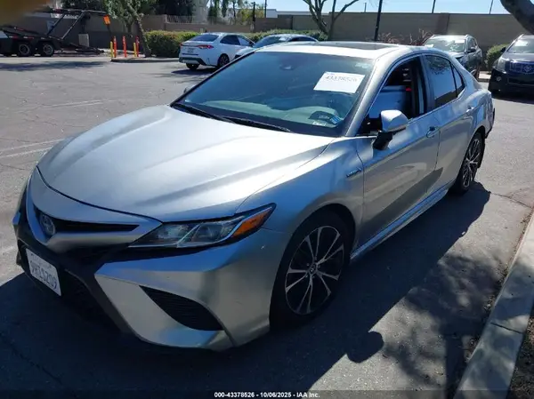 4T1J31AK2LU535907 2020 TOYOTA CAMRY - Image 2