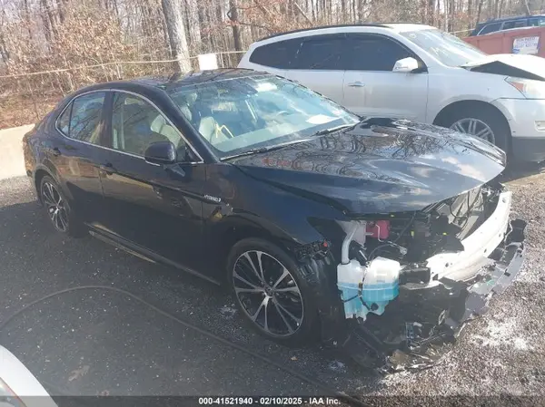 4T1J31AK2LU543375 2020 TOYOTA CAMRY - Image 1