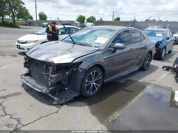 4T1J31AK6LU525087 2020 TOYOTA CAMRY - Image 2