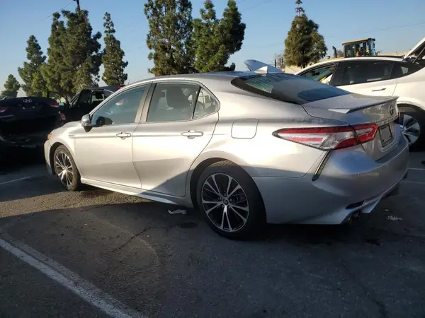 4T1J31AK6LU533402 2020 TOYOTA CAMRY - Image 2