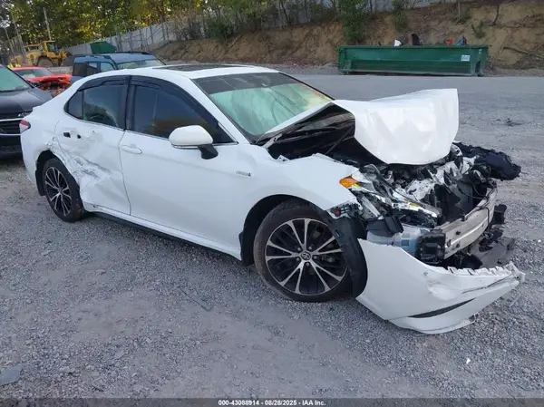 4T1J31AK6LU536333 2020 TOYOTA CAMRY - Image 1