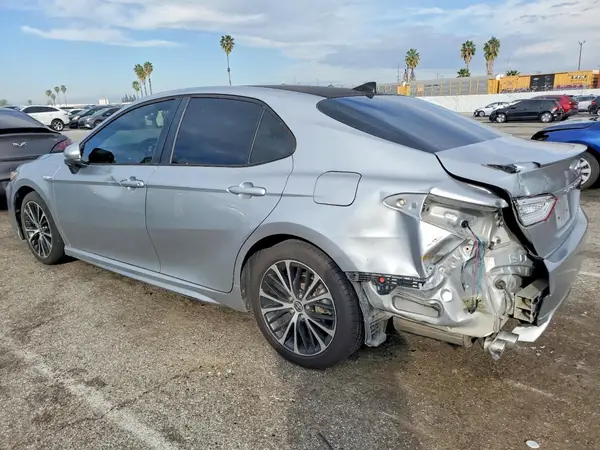 4T1J31AK8LU540819 2020 TOYOTA CAMRY - Image 2