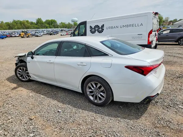 4T1JA1AB3MU002178 2021 TOYOTA AVALON - Image 2