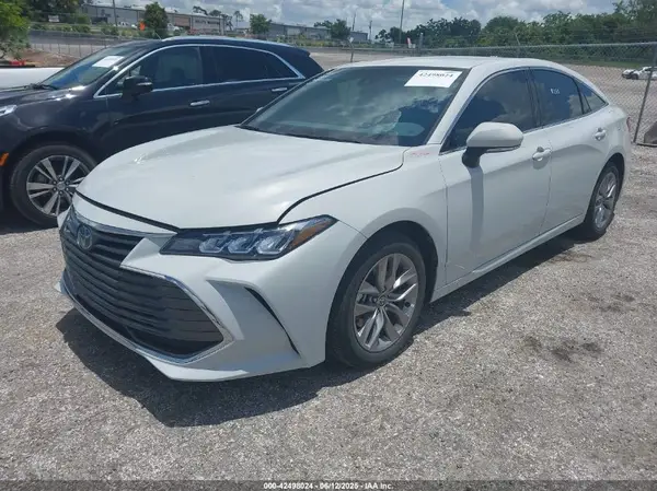 4T1JA1AB5NU015841 2022 TOYOTA AVALON - Image 2