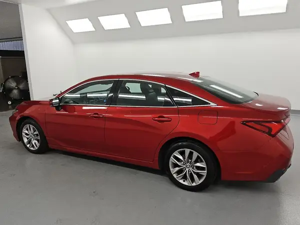 4T1JZ1FB2MU063944 2021 TOYOTA AVALON - Image 2