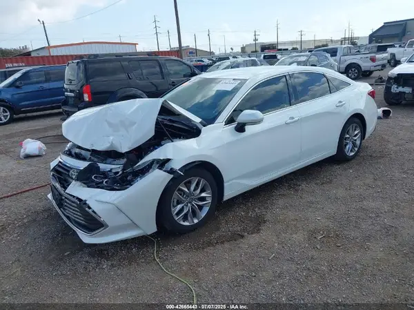 4T1JZ1FB5MU067583 2021 TOYOTA AVALON - Image 2