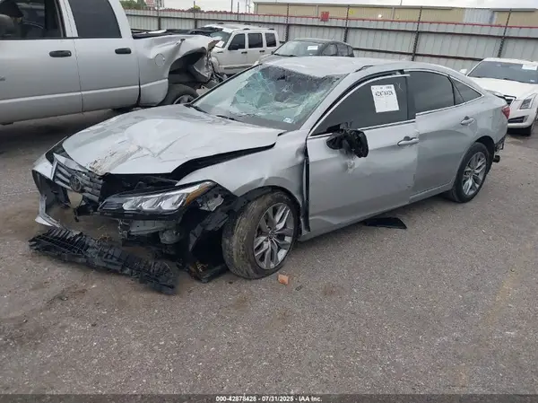 4T1JZ1FB5NU082053 2022 TOYOTA AVALON - Image 2