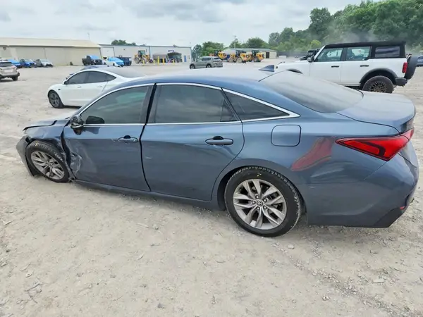 4T1JZ1FB7MU064085 2021 TOYOTA AVALON - Image 2