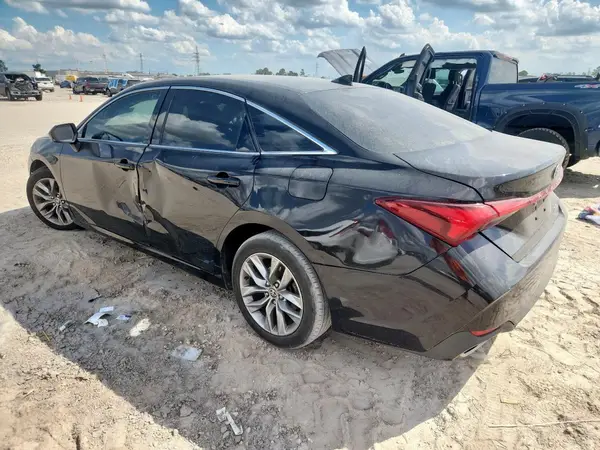 4T1JZ1FB7NU086654 2022 TOYOTA AVALON - Image 2