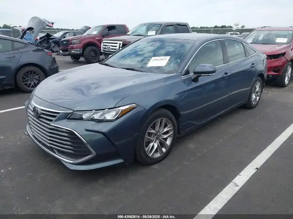 4T1JZ1FB7NU088792 2022 TOYOTA AVALON - Image 2