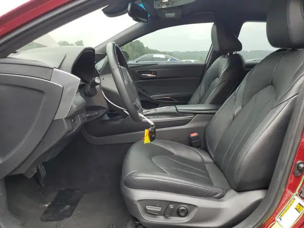 2022 TOYOTA AVALON auction photo 7