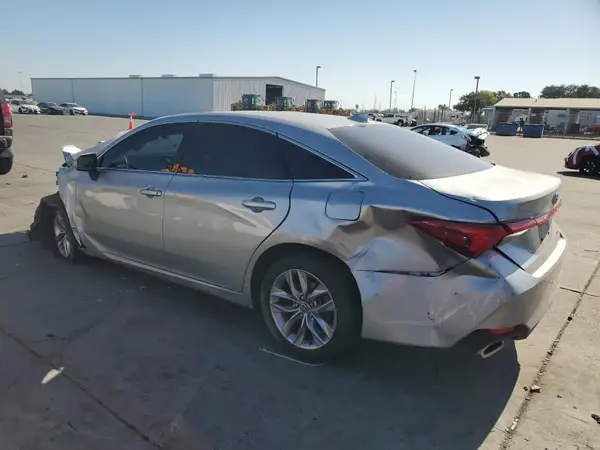4T1JZ1FBXMU067031 2021 TOYOTA AVALON - Image 2