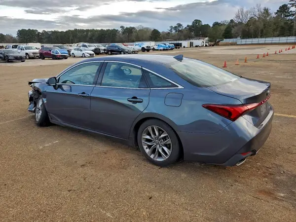 4T1JZ1FBXNU082050 2022 TOYOTA AVALON - Image 2
