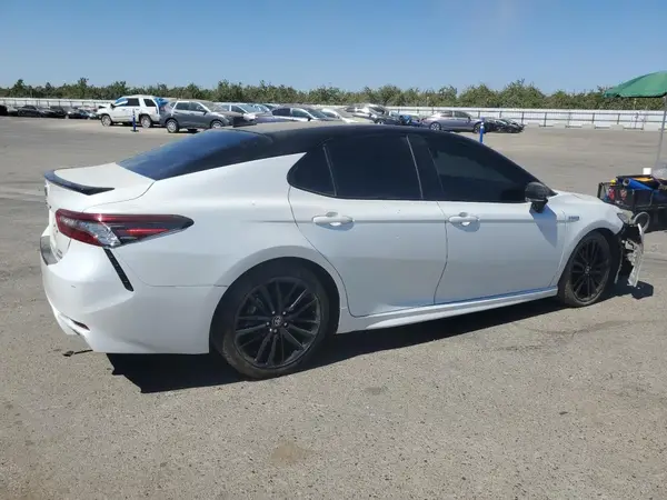 2021 TOYOTA CAMRY COPART lot 68765375 auction photo 3