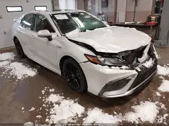 4T1K31AK0MU563808 2021 TOYOTA CAMRY