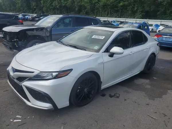 4T1K31AK0MU569088 2021 TOYOTA CAMRY - Image 1