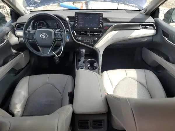 4T1K31AK0NU598494 2022 TOYOTA CAMRY - Image 8