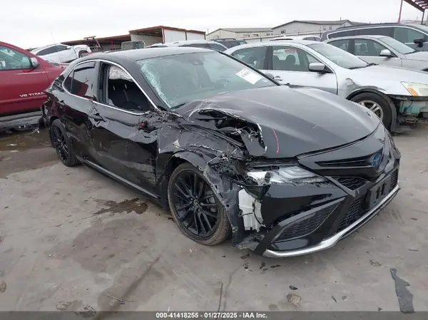 4T1K31AK0PU053883 2023 TOYOTA CAMRY - Image 1