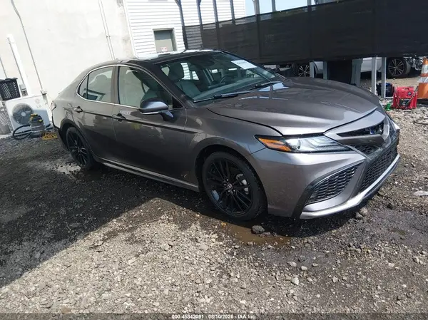4T1K31AK0RU071660 2024 TOYOTA CAMRY - Image 1