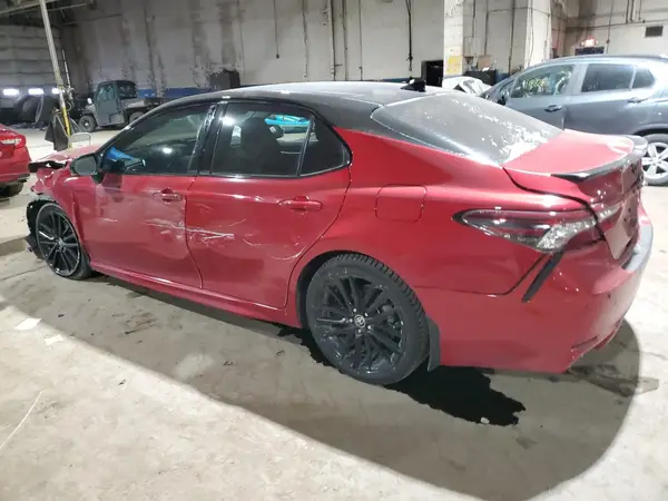 4T1K31AK1NU041187 2022 TOYOTA CAMRY - Image 2