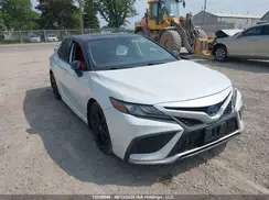 4T1K31AK1NU045708 2022 TOYOTA CAMRY