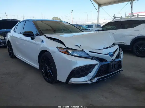 4T1K31AK1PU058106 2023 TOYOTA CAMRY - Image 1